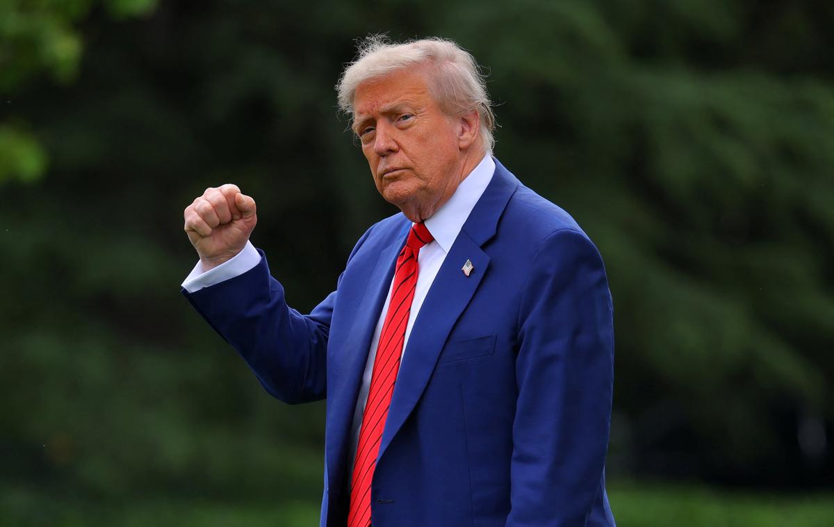 Donald Trump | Ko bodo zaveznice izdatke zvišale na pet odstotkov BDP, kot so se zavezale, bo to po njegovih besedah pomenilo dodatnih tisoč milijard dolarjev za skupno obrambo. | Foto Reuters