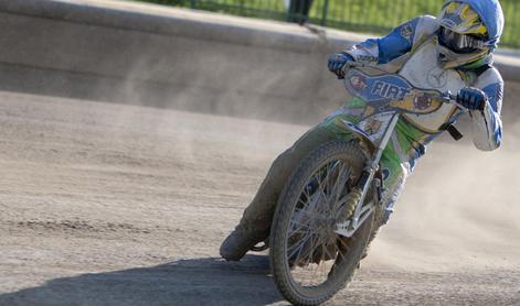 Slovenski speedwayist, ki je še vedno v umetni komi, na zdravljenje v Ljubljano