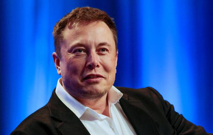 Elon Musk je 20-odstotni lastnik Tesle, redne plače pa ne prejema. | Foto: Reuters