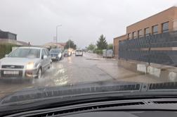 Močno deževje povzročilo kaos v Dalmaciji, v Italiji tornado #video