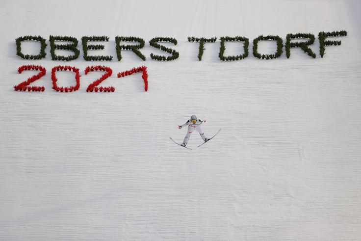 Na nordijskem svetovnem prvenstvu v Oberstdorfu leta 2021 je prišlo do nesoglasij v slovenski ženski reprezentanci, o katerih Jerneja javno ne želi govoriti in dvigovati prahu. Takrat se je začela njena pot premikati proti koncu kariere. | Foto: Guliverimage