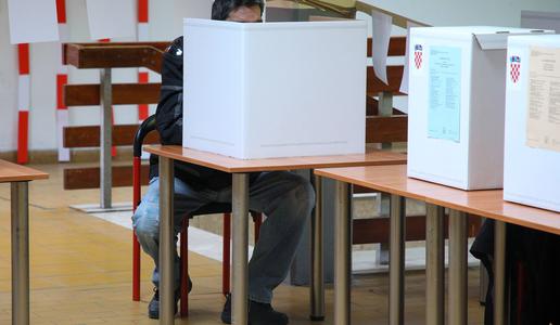 Na Hrvaškem poteka drugi krog lokalnih volitev