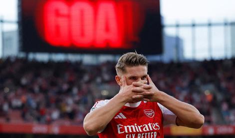 Arsenal odvrgel petardo, Bijol grel klop, Tottenham utišal Etihad