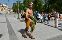 Spektakularni cirkus na ljubljanskih ulicah #foto #video