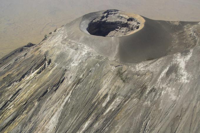 Krater ognjenika Ol Doinyo Lengai. | Foto: Thinkstock