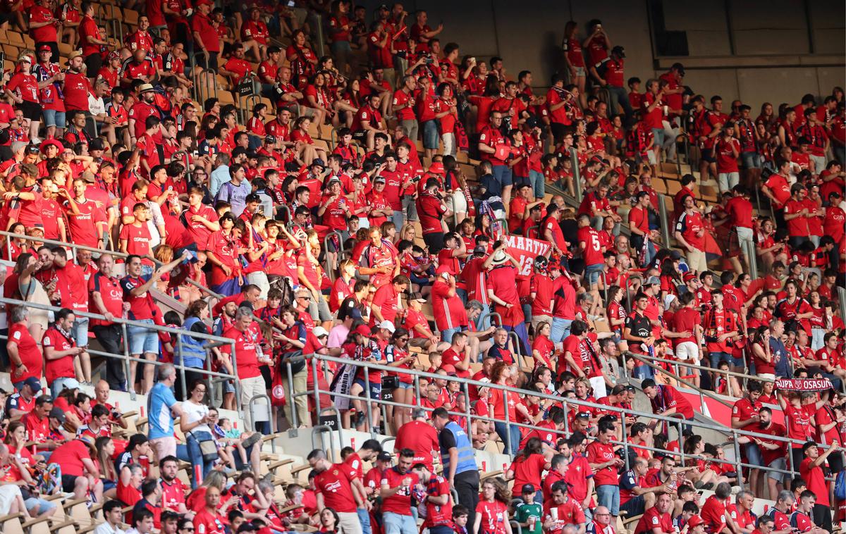 Osasuna | Navijači Osasune zagotovo niso navdušeni nad odločitvijo Uefe. | Foto Guliverimage