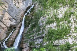 Vesela novica: zastonj na slap Savica