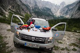 GRZS varno v gore in Dacia duster - advertorial