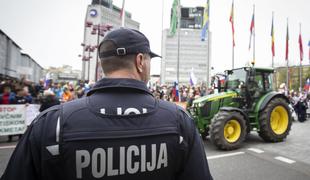 Kmetom 160 evrov globe, če se bodo s traktorji vozili po središču Ljubljane?