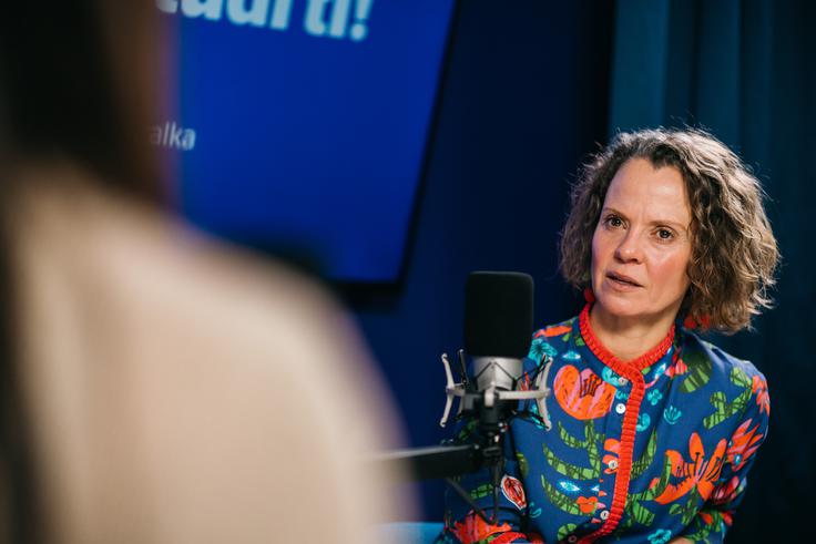 "Misel, da otrokom ne bi več mogla biti v oporo, me je čisto pokosila," je priznala Mojca. | Foto: Jan Lukanović