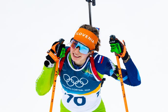 Lena Repinc, Anterselva, ZOI 2026 | Lena Repinc je danes ustrelila tako, kot zna, le v zadnjih petsto metrih so ji pošle moči. | Foto Filip Barbalić