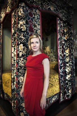 Kraljeve skrivnosti z Lucy Worsley