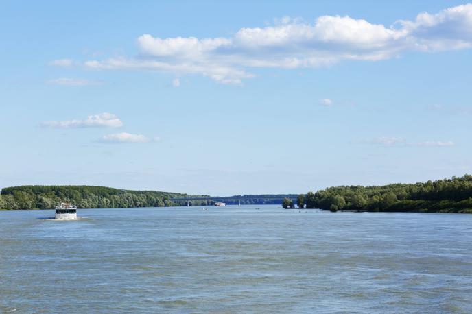 Donava na Hrvaškem | Hrvaška bo protipoplavno zaščito dvignila na 775 centimetrov. Fotografije je simbolična. | Foto Guliverimage