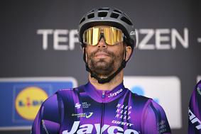 Luka Mezgec na zmagovalnem odru Tour de France že pred startom