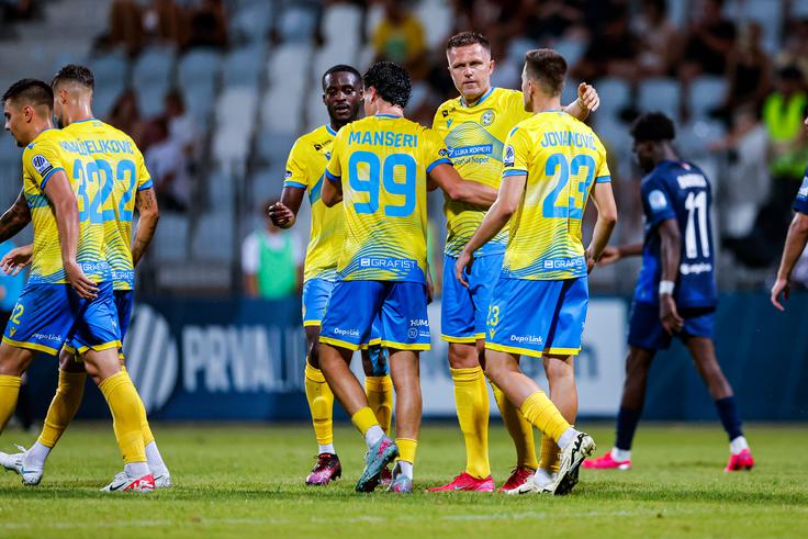Koper je ugnal Bravo. | Foto: Aleš Fevžer