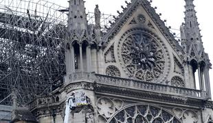 Poglejte, kako je videti notranjost Notre-Dame po požaru #video #foto