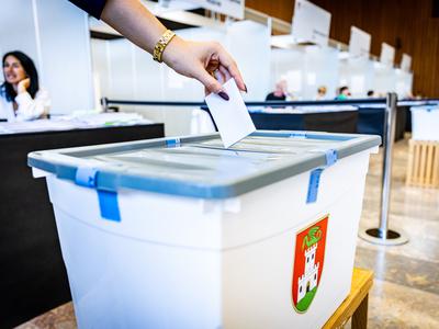 Referendum v Ljubljani: Več kot 40 tisoč glasov proti novi parkirni ureditvi. A ne bo dovolj.