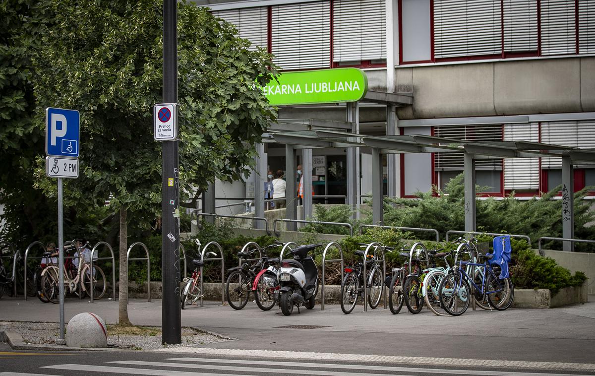 Zdarvstveni dom Ljubljana | Pripojitvi ZD za študente k ZD Ljubljana so v sredo nasprotovanje izrazili na Univerzi v Ljubljani ter v Študentski organizaciji Slovenije in Študentski organizaciji Univerze v Ljubljani.  | Foto Ana Kovač