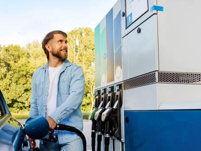 Dizel še vedno kralj slovenskih cest: še vedno ga išče skoraj polovica kupcev