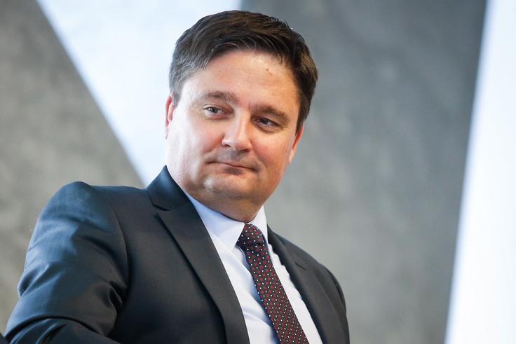 Župan Kranja Boštjan Trilar je želel v Šorlijevem naselju graditi garažno hišo, vendar se ni javil noben zasebni investitor. | Foto: STA ,