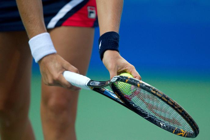 Tenis splošna | Sezona poklicnega tenisa je zdaj prekinjena do 7. junija. | Foto Vid Ponikvar