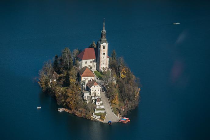 pletnarji Bled pletna jezero | Foto Bor Slana