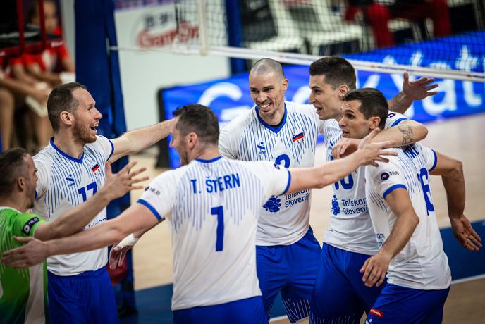 Slovenci so se poigrali z evropskimi prvaki! #video