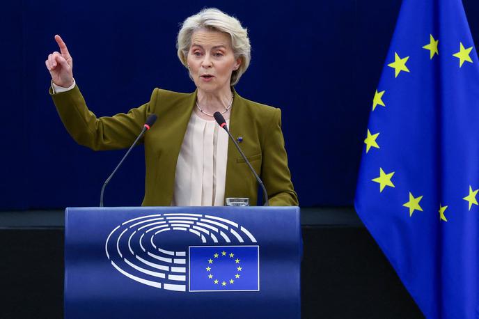 Ursula von der Leyen, Evropska komisija | EU želi z novim paketom ukrepov še okrepiti pritisk na Rusijo, ki kljub mirovnim prizadevanjem ameriškega predsednika Donalda Trumpa nadaljuje silovite napade na Ukrajino. | Foto Reuters