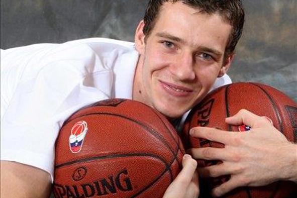 Dragić podpisal pogodbo za 10 milijonov