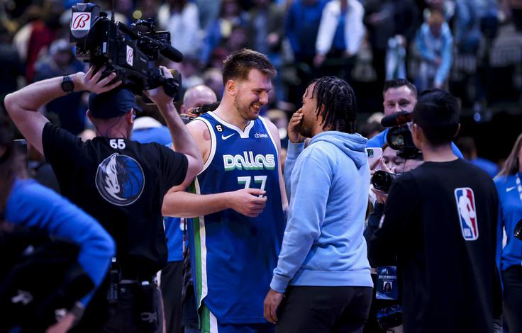 Tudi Jalen Brunson je bil navdušen nad predstavo nekdanjega soigralca. | Foto: Reuters