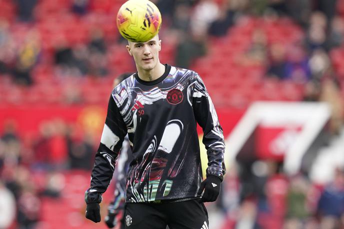 Benjamin Šeško, Manchester United | Benjamin Šeško je tokrat obsedel na klopi za rezervne igralce | Foto Guliverimage