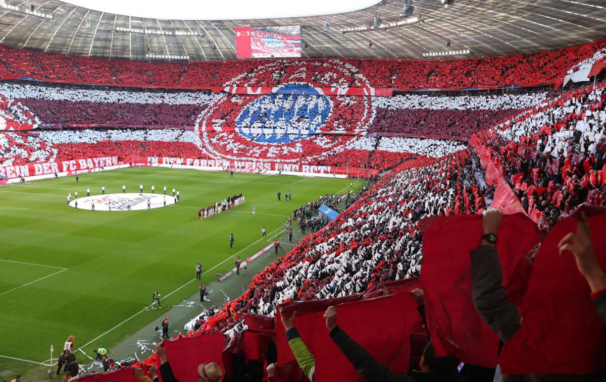 Bayern München | Bayern München je bavarskim nogometnim klubom za pomoč pri spopadanju z epidemijo novega koronavirusa namenil še 350.000 evrov. | Foto Getty Images