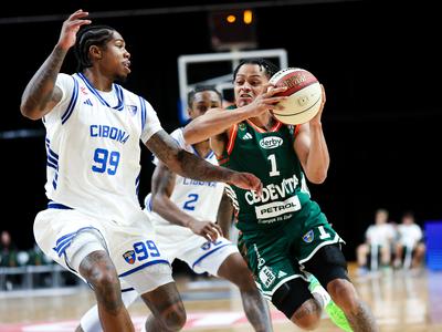 Cedevita Olimpija uspešno začela pot v ligi ABA, dober odpor Krke