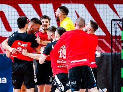 Slovan z drugo tesno zmago v finale, Slovenj Gradec izsilil tretjo tekmo
