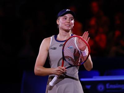 Ribakina iz Stuttgarta s Porschejem 911 Carrera kabriolet