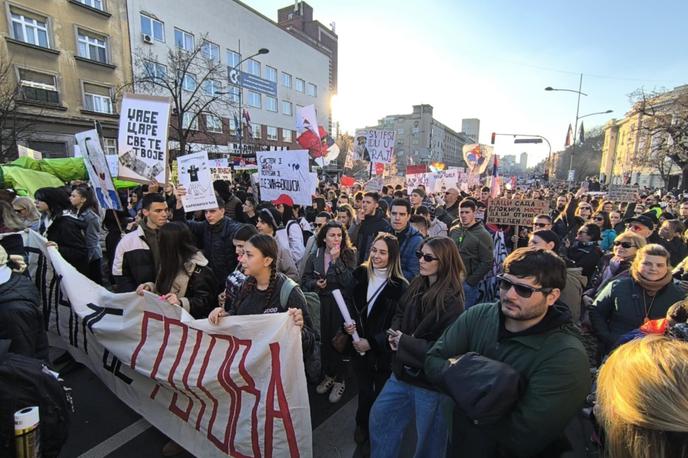 protesti, Novi Sad | Srbijo je zajel val protestov novembra lani po padcu nadstreška na železniški postaji v Novem Sadu, ki je zahteval 16 življenj. | Foto STA