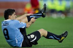 Urugvajci v šoku: Suarez mora na operacijo kolena