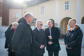 Gradnja kampusa medicinske fakultete na Vrazovem trgu poteka po časovnem planu #foto