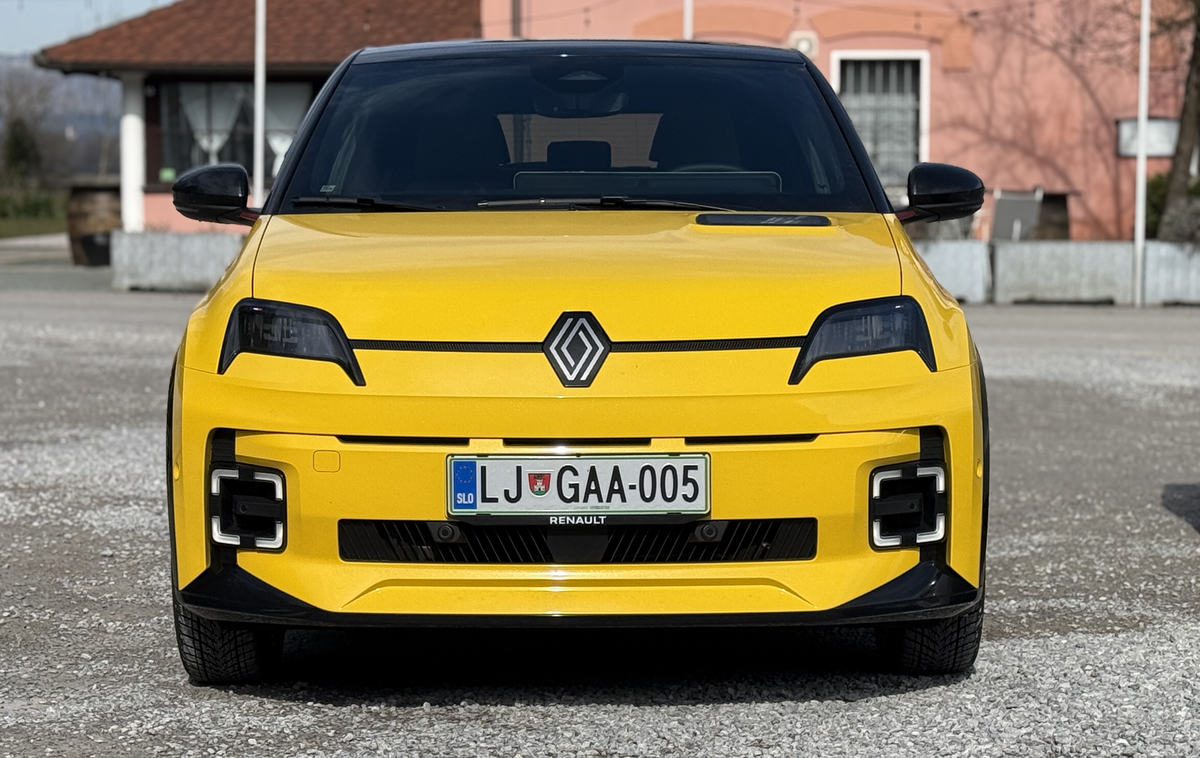 primerjava renault 5 dongfeng box citroen e-C3 | Električni renault 5 bo zasnova za naslednico ford fieste. | Foto Gregor Pavšič