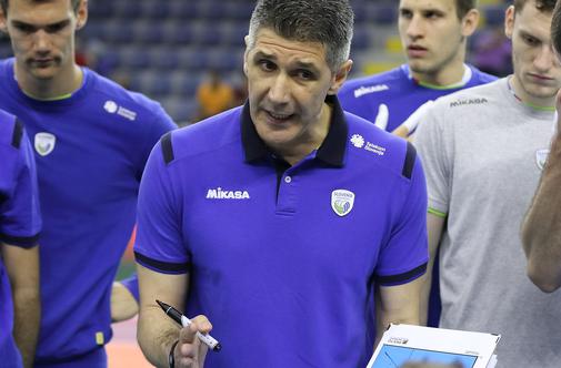 Selektor ni navdušen nad odpovedmi: naj vsak razmisli o sebi