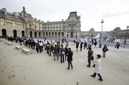 Louvre zbira sredstva za odkup kipcev iz 13. stoletja