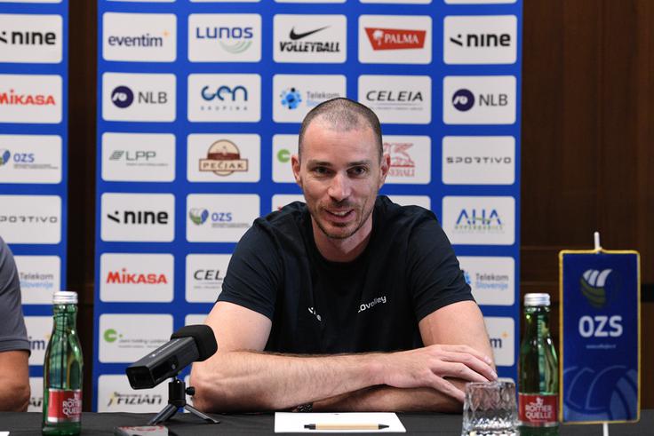 Alen Pajenk: Vemo, da tako, kot mi uživamo na igrišču, bodo tudi gledalci na tribunah in upam, da nas bodo prišli podpret in uživat na res odličnih tekmah.  | Foto: Aleš Oblak