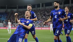 Hrvati odpravili Čehe, Norvežani stoodstotni, prva zmaga Belgije in Italije