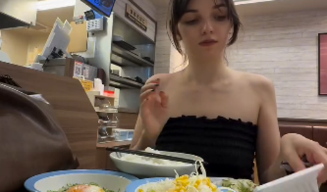 Manekenka začudena nad ceno na Japonskem: v restavraciji je za to jed plačala le pet evrov