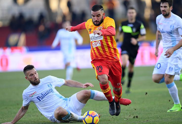 Boštjan Cesar v akciji na tekmi proti Beneventu. | Foto: Getty Images