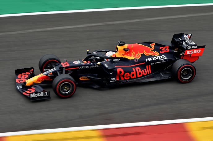 Max Verstappen | Max Verstappen je pred sobotnimi kvalifikacijami pokazal svojo moč. | Foto Reuters