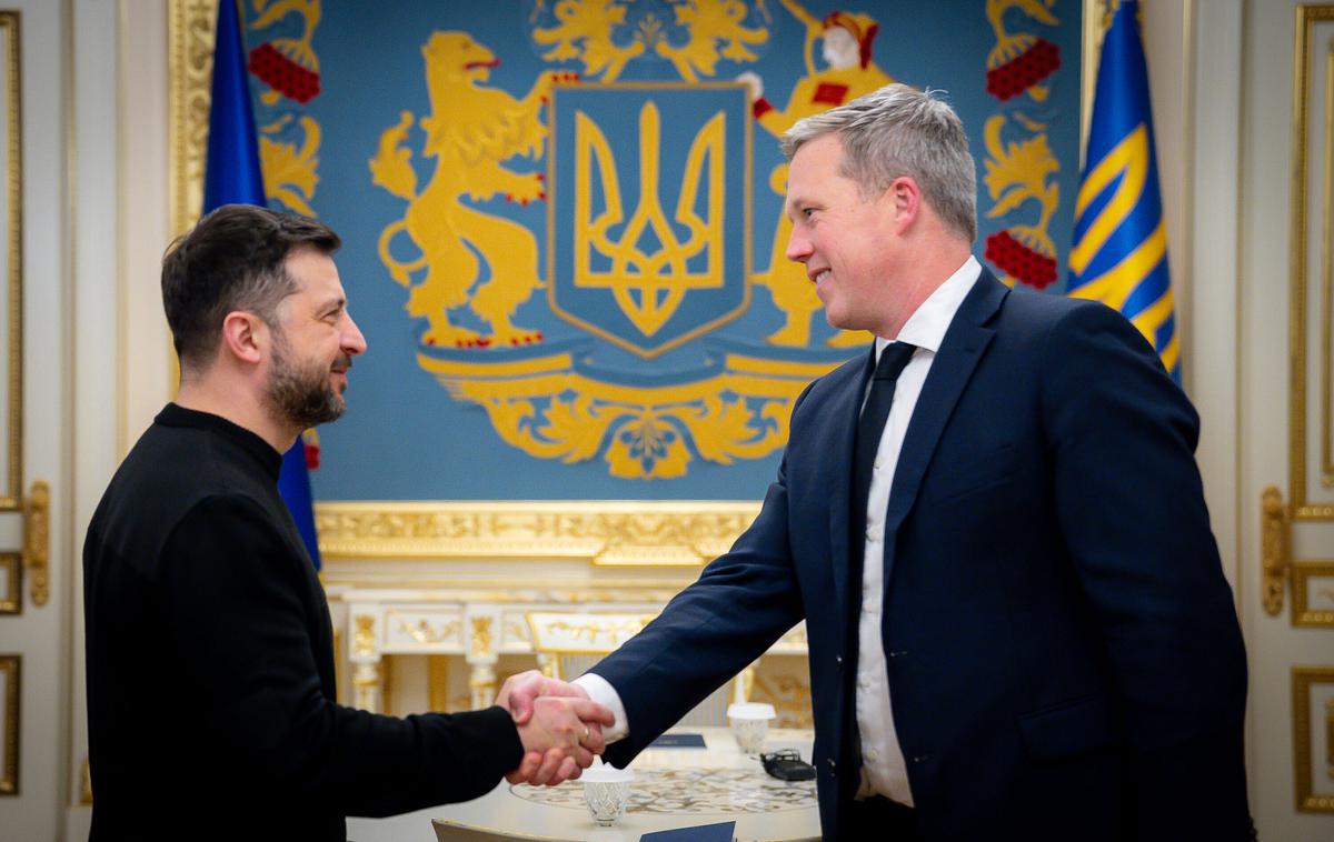 Volodimir Zelenski in Daniel Driscoll | Daniel Driscoll je novi Trumpov posebni odposlanec za Ukrajino. Na fotograiji: Zelenski in Driscoll v Kijevu. | Foto Guliverimage