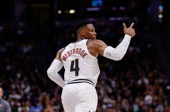 Westbrook zaradi sredinca ob 35.000 dolarjev