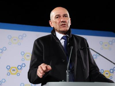 DVK: Zdaj še brez zahtev o ponovnem štetju glasovnic, glede ugovorov SDS možnost pritožbe na DZ