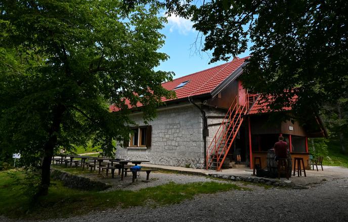 Tudi slovenska Istra in Kras sta raj za planince #video